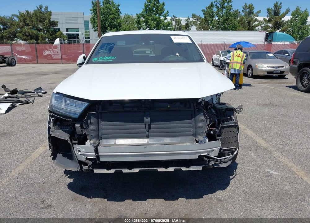 2017 AUDI Q7 VIN: WA1VAAF72HD035098