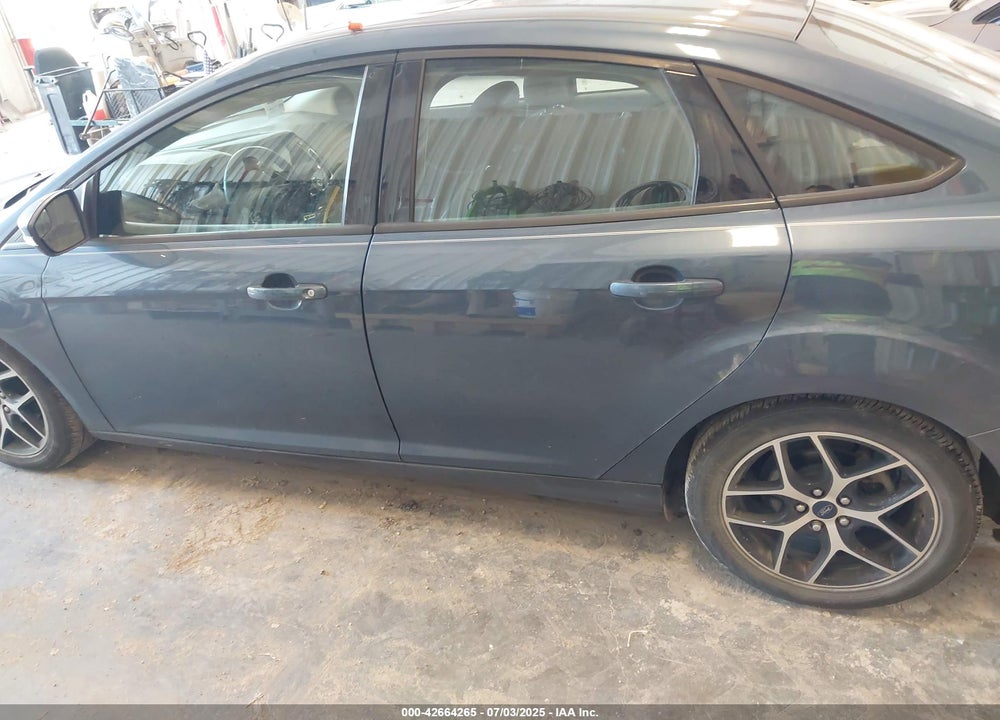 2018 FORD FOCUS VIN: 1FADP3H23JL216225