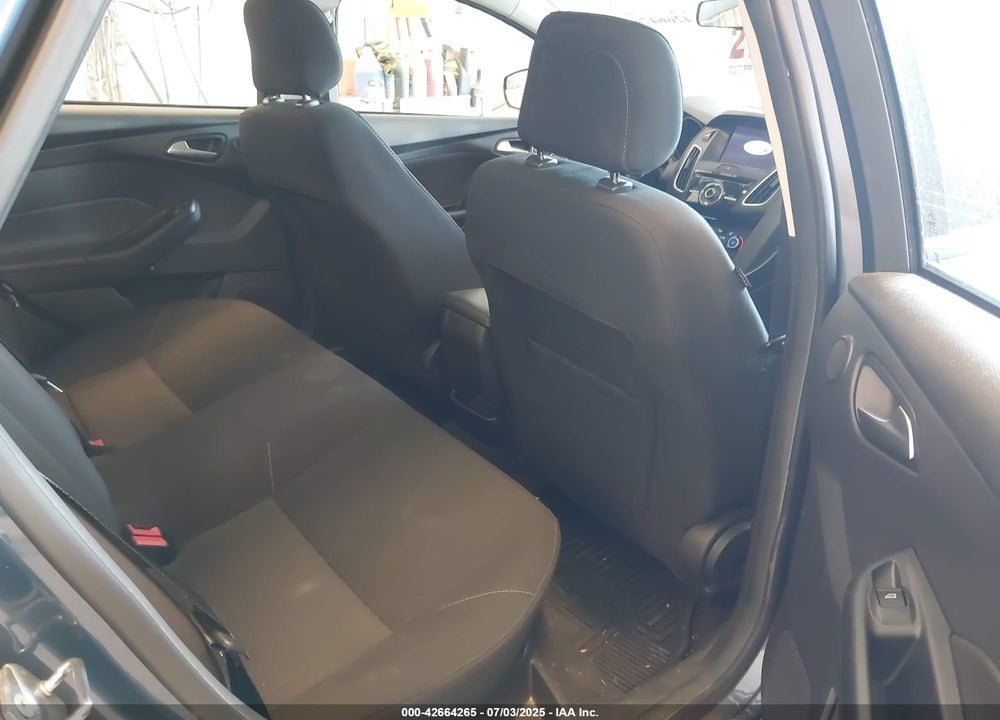 2018 FORD FOCUS VIN: 1FADP3H23JL216225