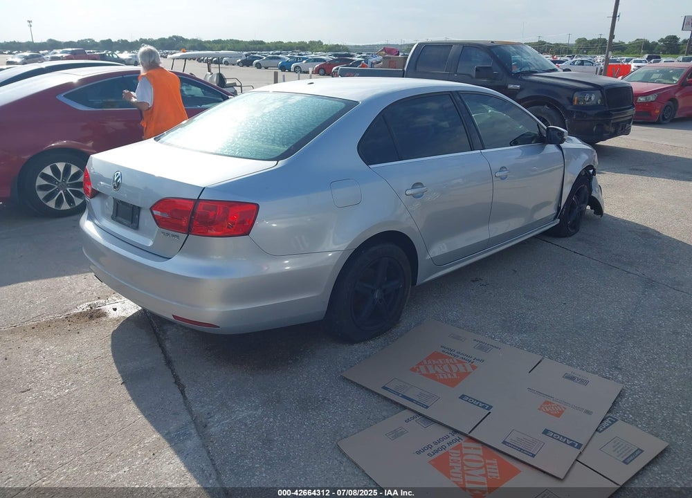 2013 VOLKSWAGEN JETTA VIN: 3VWDP7AJ7DM282456
