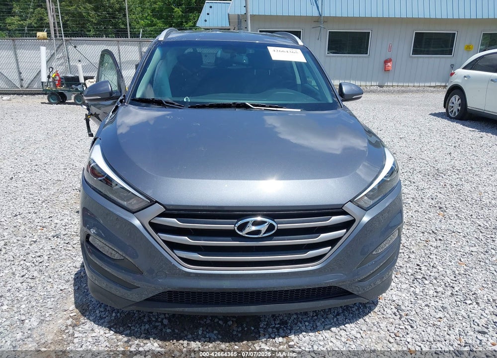2017 HYUNDAI TUCSON VIN: KM8J33A44HU459269