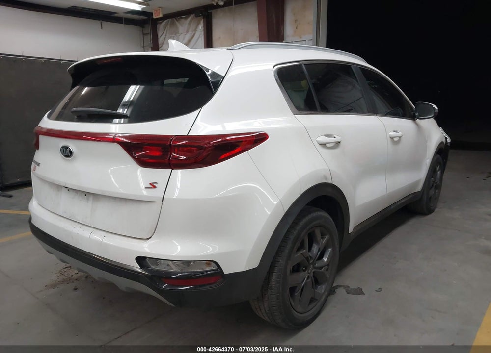 2020 KIA SPORTAGE VIN: KNDP63AC8L7662766