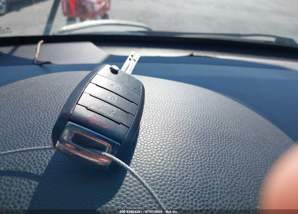 2015 KIA SOUL VIN: KNDJN2A27F7143786
