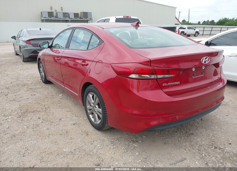 2017 HYUNDAI ELANTRA VIN: KMHD84LFXHU144690