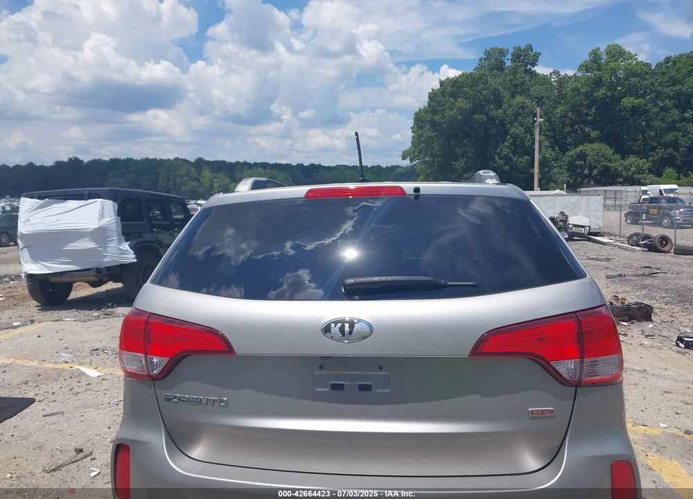 2015 KIA SORENTO VIN: 5XYKT4A67FG600382