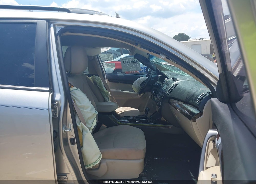 2015 KIA SORENTO VIN: 5XYKT4A67FG600382