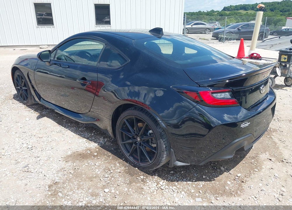2025 TOYOTA GR86 PREMIUM VIN: JF1ZNBE14S8753661