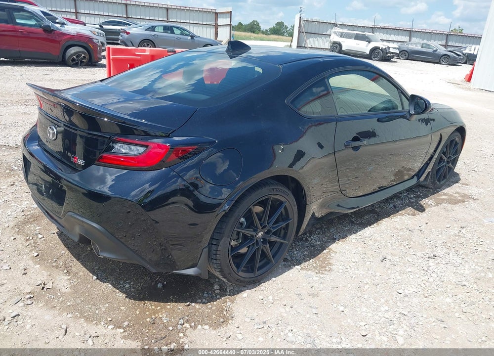 2025 TOYOTA GR86 PREMIUM VIN: JF1ZNBE14S8753661