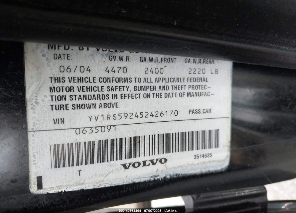 2005 VOLVO S60 2.5T VIN: YV1RS592452426170