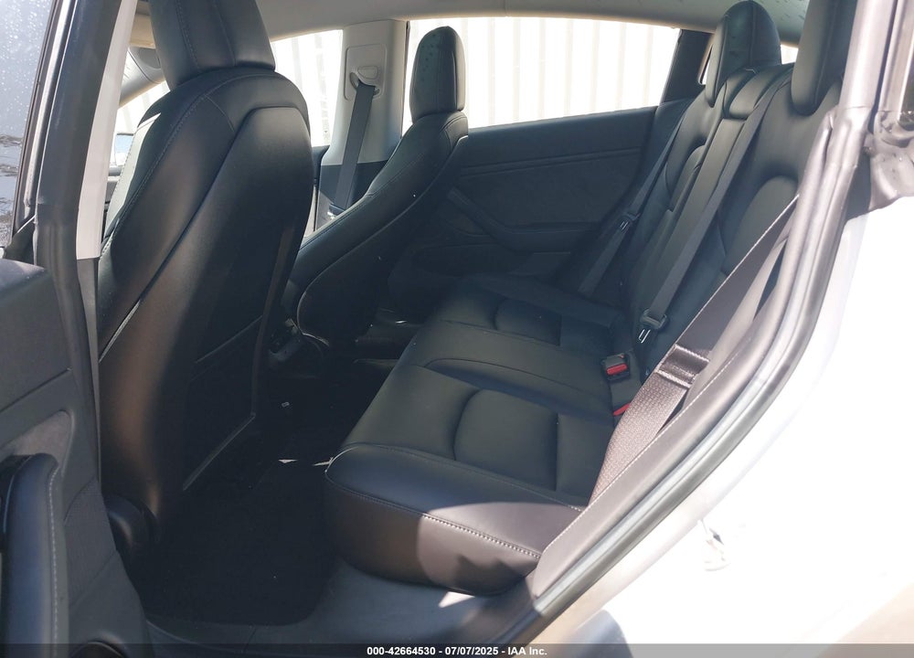 2018 TESLA MODEL 3 VIN: 5YJ3E1EA0JF042256
