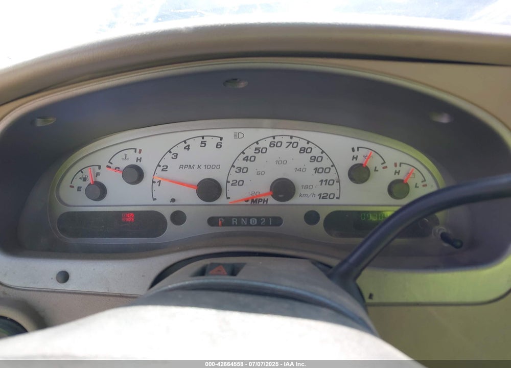 2005 FORD EXPLORER SPORT TRAC ADRENALIN/XLS/XLT VIN: 1FMZU67K65UA23154