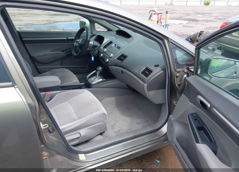 2006 HONDA CIVIC VIN: 1HGFA16816L110073