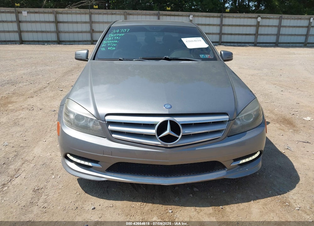 2011 MERCEDES-BENZ C CLASS VIN: WDDGF8BB8BR146743