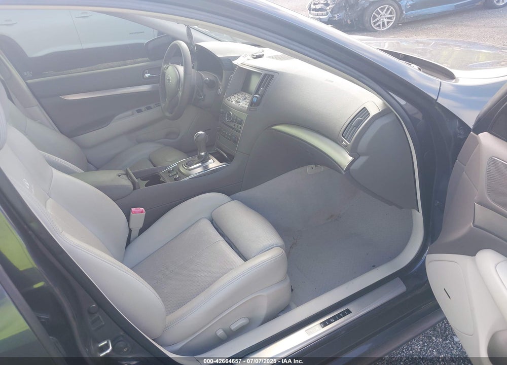 2011 INFINITI G37 VIN: JN1CV6AR5BM355520
