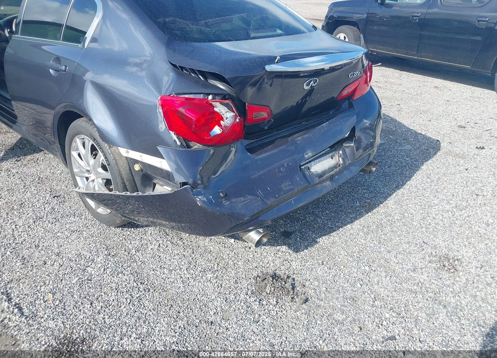2011 INFINITI G37 VIN: JN1CV6AR5BM355520