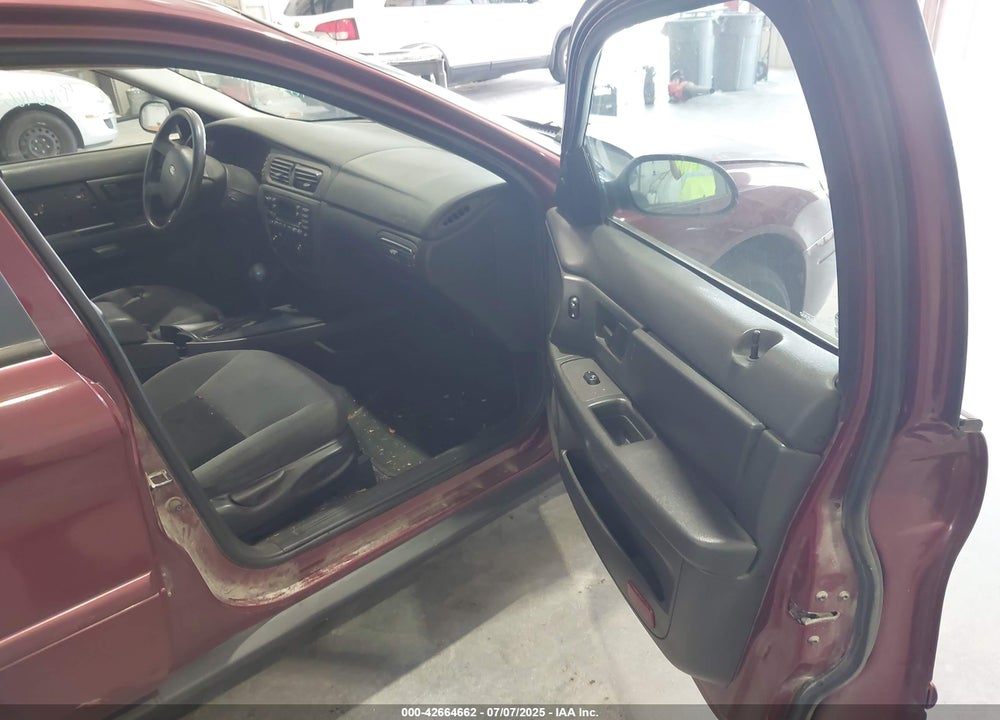2004 FORD TAURUS SES VIN: 1FAFP55U04A122281