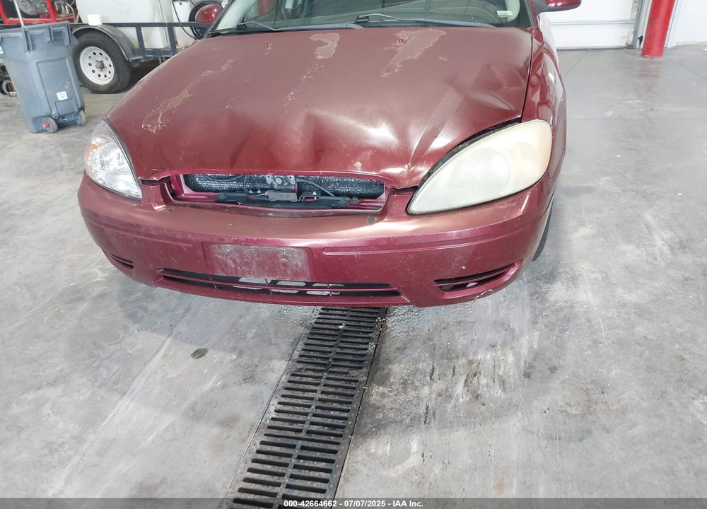 2004 FORD TAURUS SES VIN: 1FAFP55U04A122281