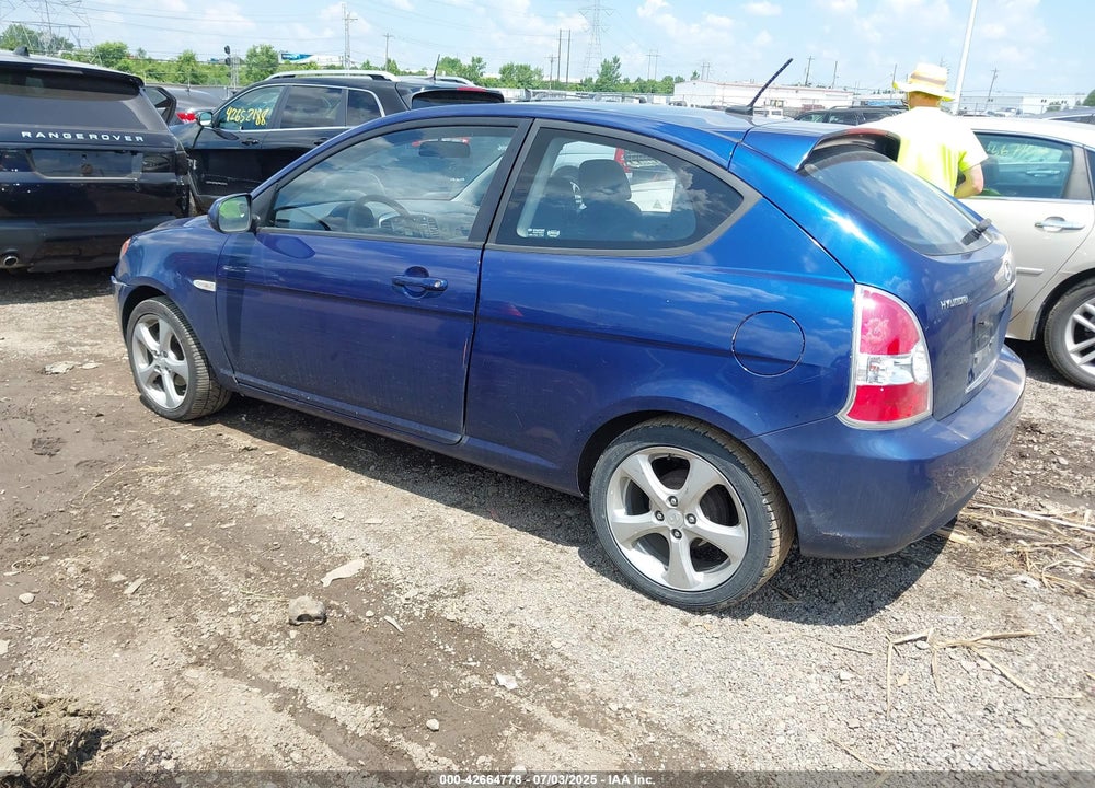 2011 HYUNDAI ACCENT VIN: KMHCN3AC6BU194520