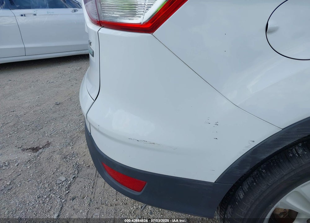 2016 FORD ESCAPE VIN: 1FMCU0G96GUB25413