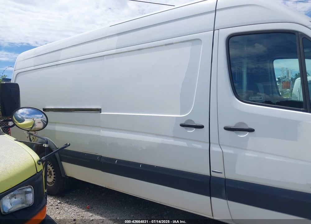 2014 MERCEDES-BENZ SPRINTER 2500 HIGH ROOF VIN: WD3PE8DE4E5826875