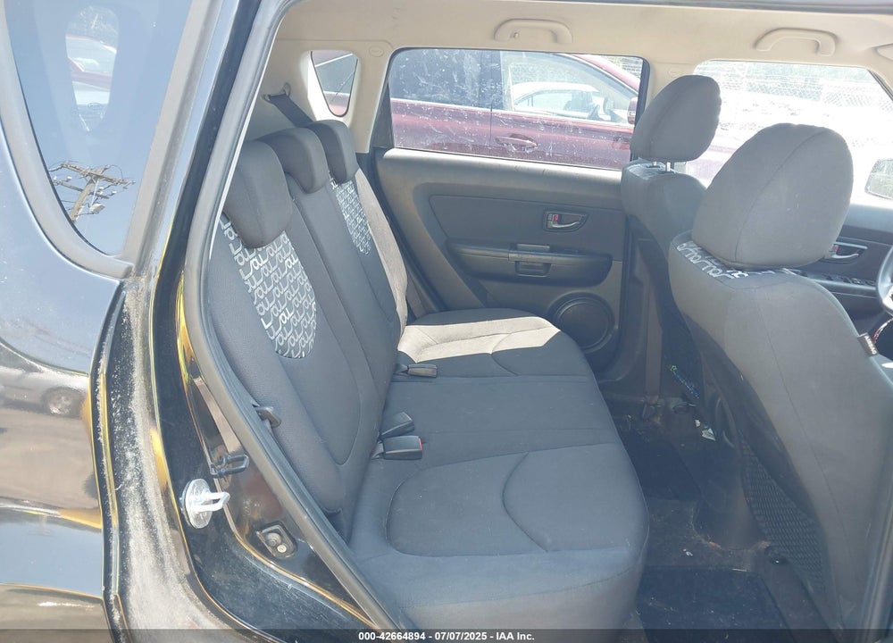 2010 KIA SOUL VIN: KNDJT2A25A7186473
