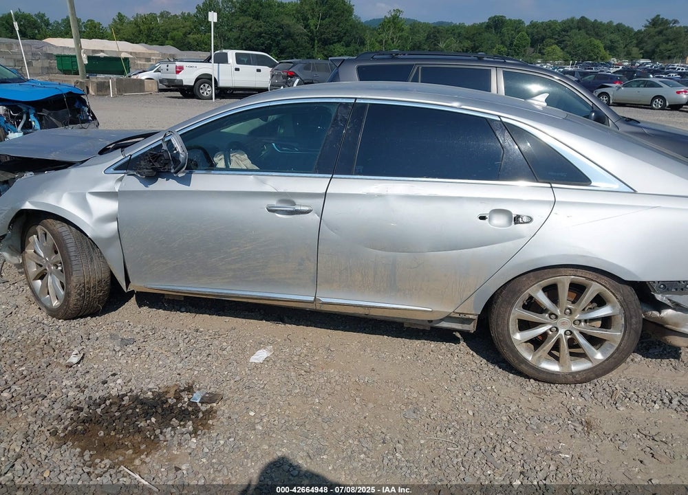2013 CADILLAC XTS VIN: 2G61R5S38D9228339