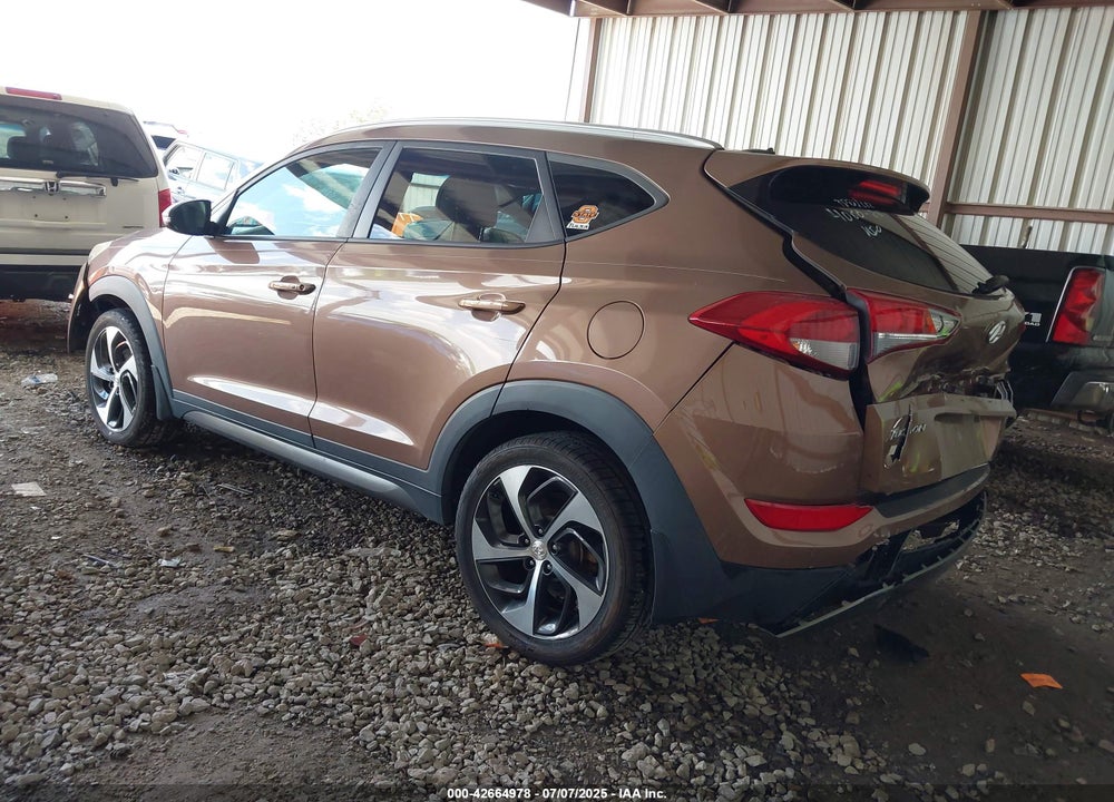 2016 HYUNDAI TUCSON VIN: KM8J3CA2XGU246386