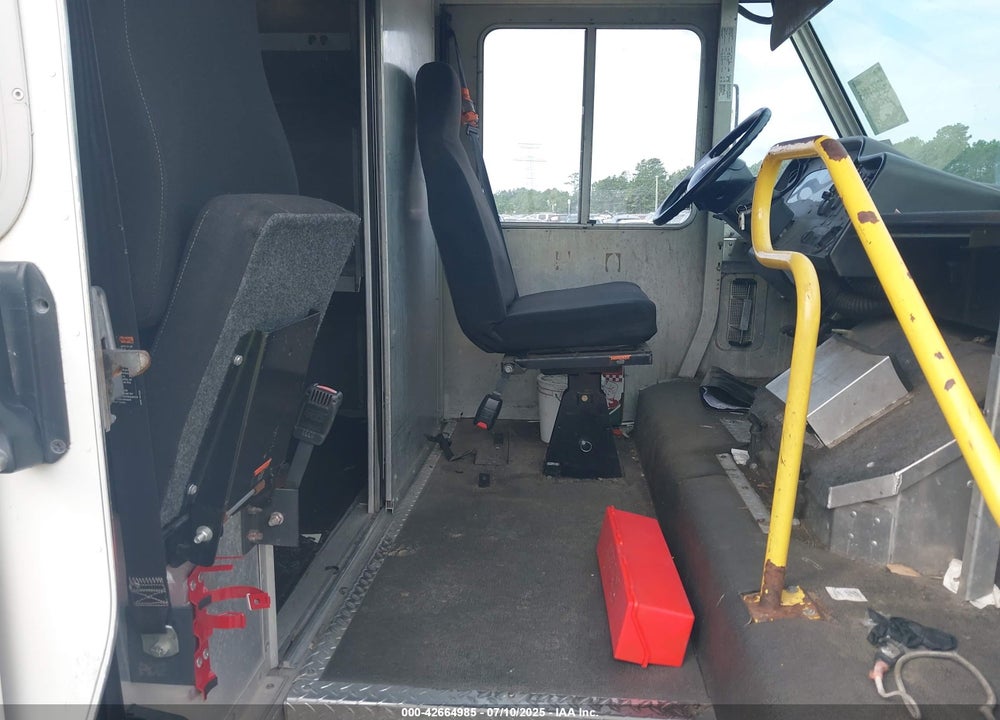 2016 FORD F-59 COMMERCIAL STRIPPED VIN: 1F65F5KY2G0A09719
