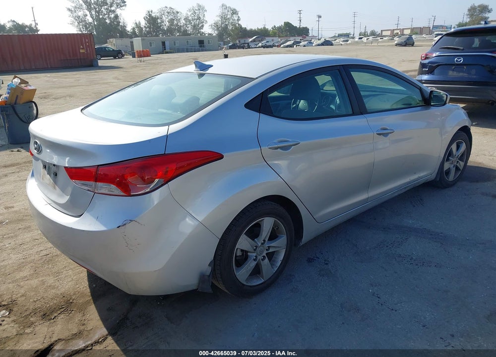 2013 HYUNDAI ELANTRA VIN: KMHDH4AE0DU794147