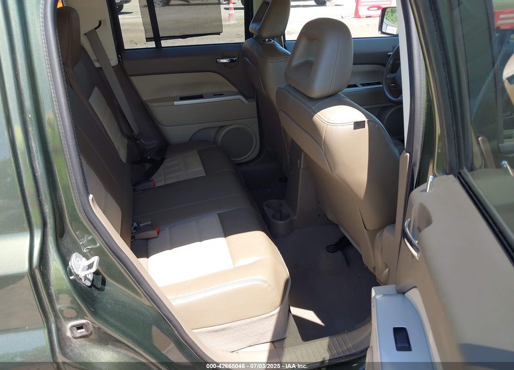 2008 JEEP PATRIOT LIMITED VIN: 1J8FT48W38D708743
