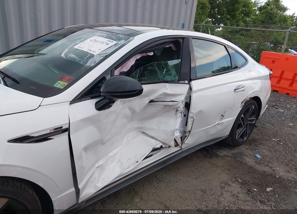 2024 HYUNDAI SONATA VIN: KMHL54JC2RA411014