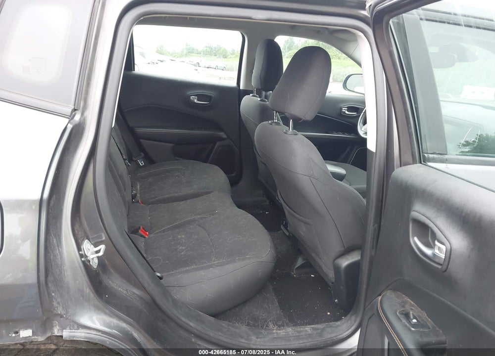 2019 JEEP COMPASS VIN: 3C4NJDAB4KT683448