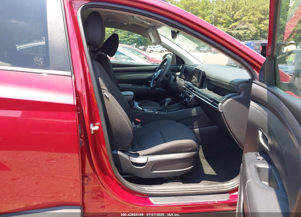 2025 HYUNDAI TUCSON SEL VIN: 5NMJBCDE8SH492057