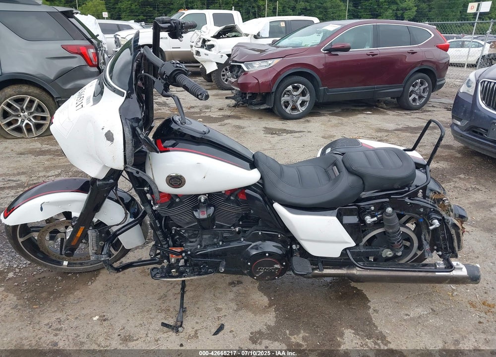 2021 HARLEY-DAVIDSON FLHXSE VIN: 1HD1PXL10MB955242