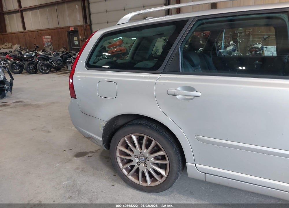 2008 VOLVO V50 VIN: YV1MJ672882400813