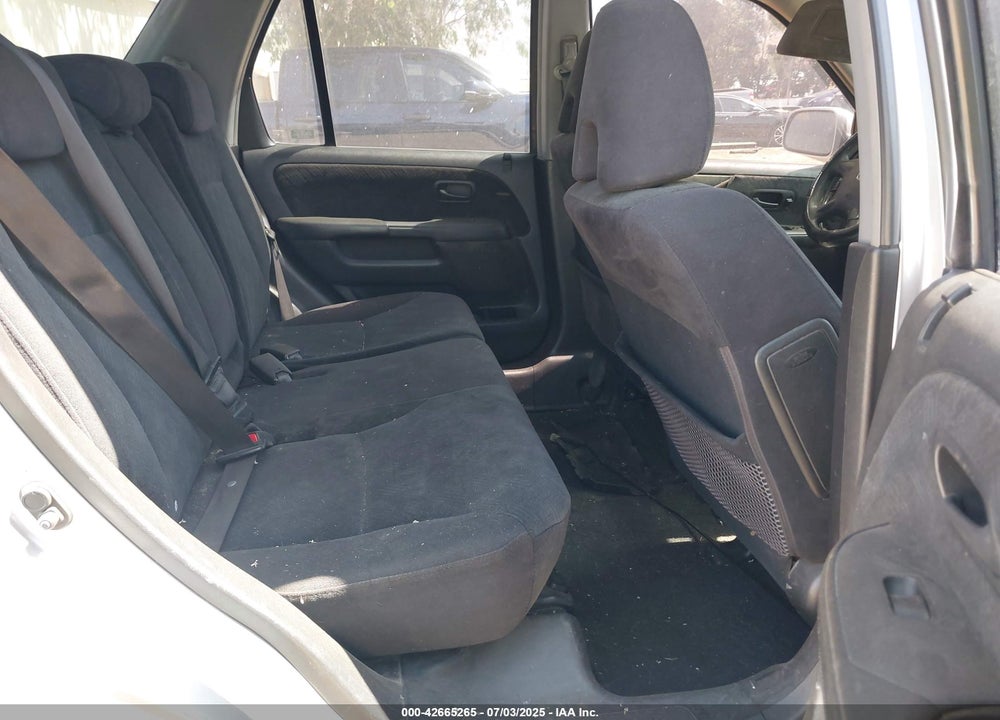 2005 HONDA CR-V EX VIN: JHLRD78875C026540