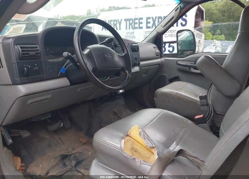 2006 FORD F-550 CHASSIS LARIAT/XL/XLT VIN: 1FDAW56P76ED16653