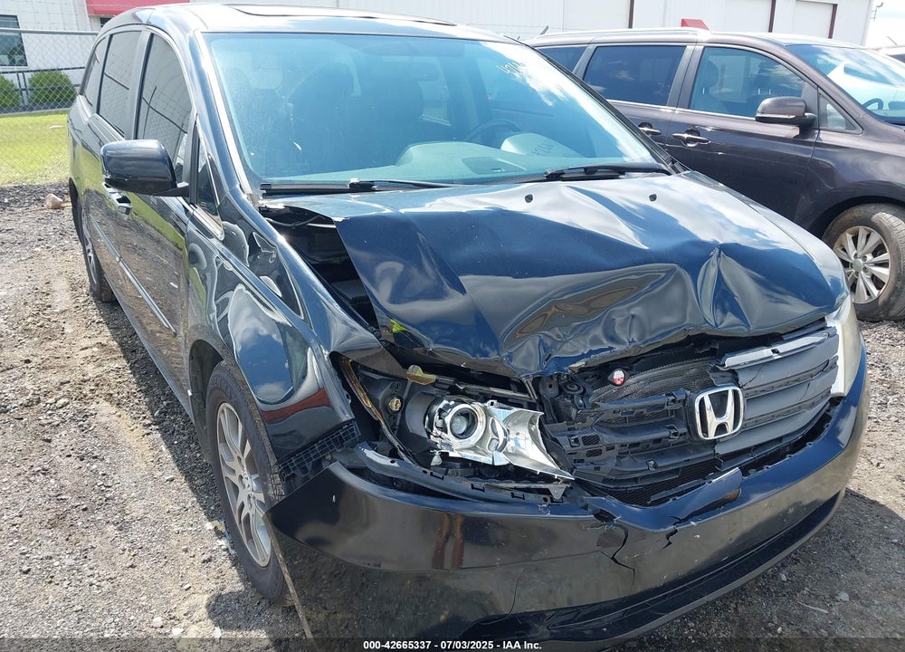 2013 HONDA ODYSSEY VIN: 5FNRL5H60DB088804