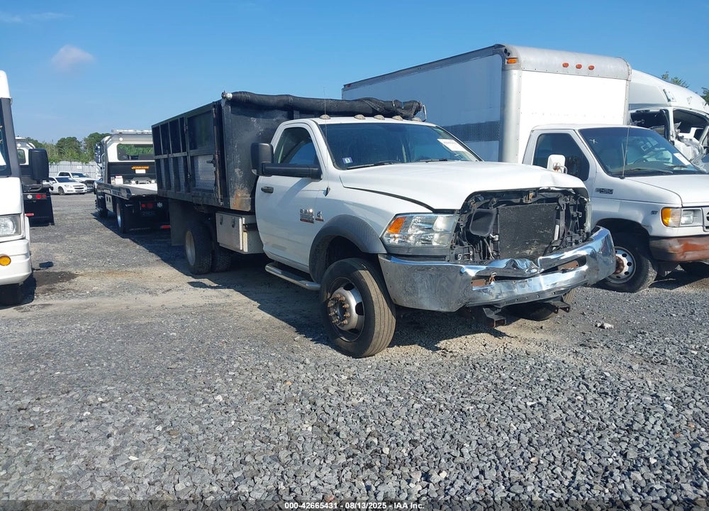 2015 RAM 5500 CHASSIS TRADESMAN/SLT VIN: 3C7WRNBL1FG668336