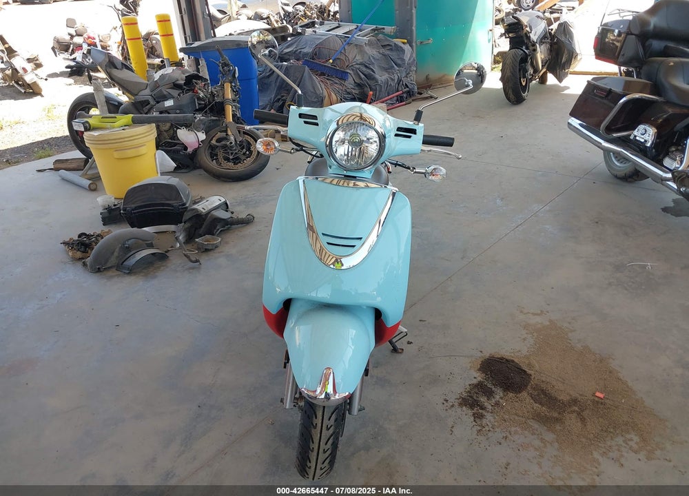 2019 SYM SCOOTER VIN: RFGBS1HEXKXAW0919