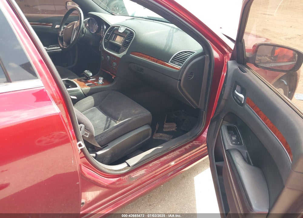 2012 CHRYSLER 300 VIN: 2C3CCAAG8CH143899