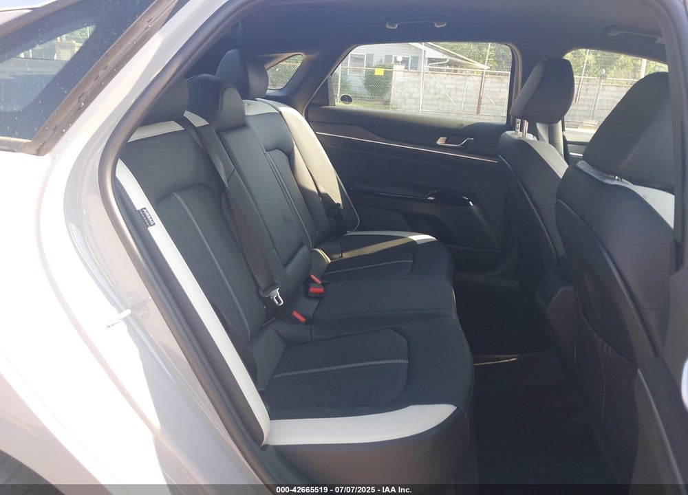 2025 KIA K5 VIN: KNAG64J70S5314797