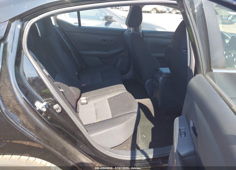 2024 NISSAN SENTRA SV XTRONIC CVT VIN: 3N1AB8CVXRY377770