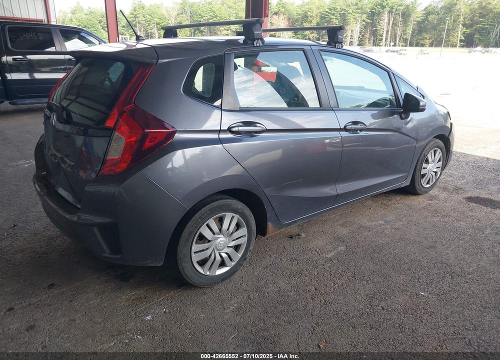 2015 HONDA FIT VIN: 3HGGK5H51FM708240