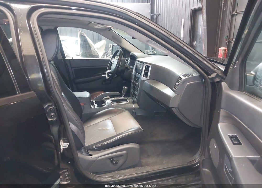 2008 JEEP GRAND CHEROKEE LAREDO VIN: 1J8GR48K28C226870