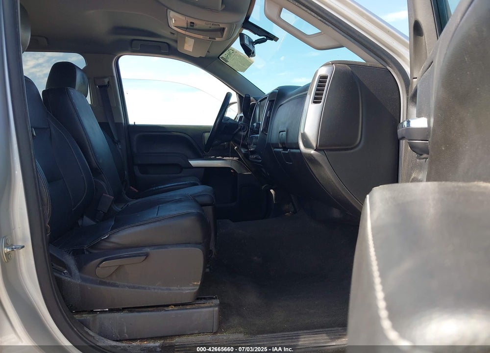 2015 CHEVROLET SILVERADO 1500 1LT VIN: 3GCUKREC1FG126004