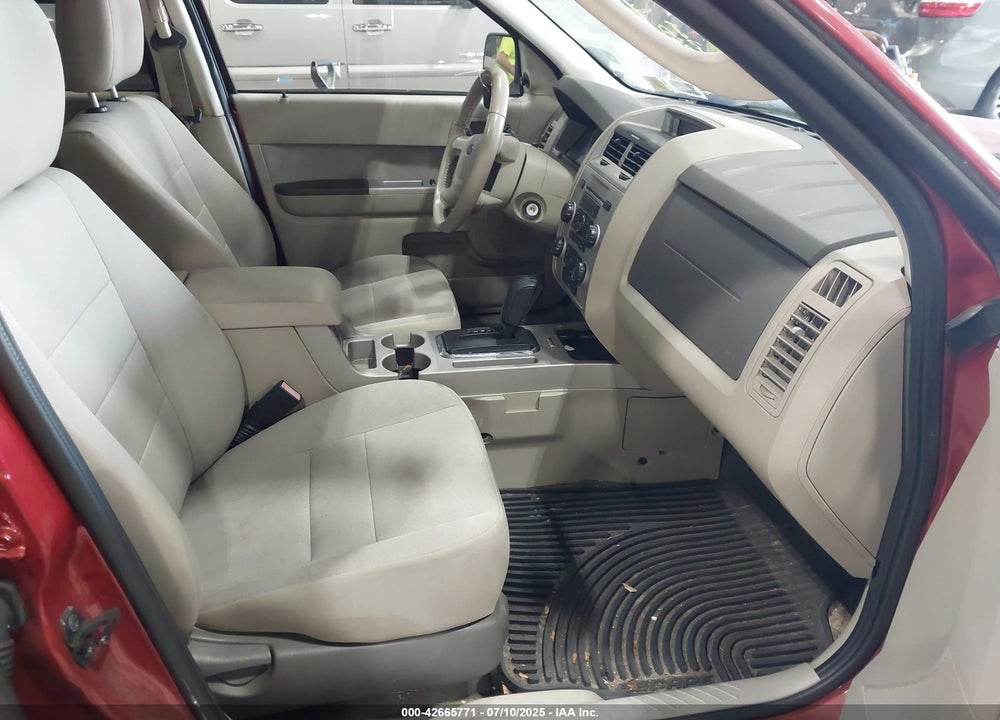2010 FORD ESCAPE VIN: 1FMCU9D75AKC24072