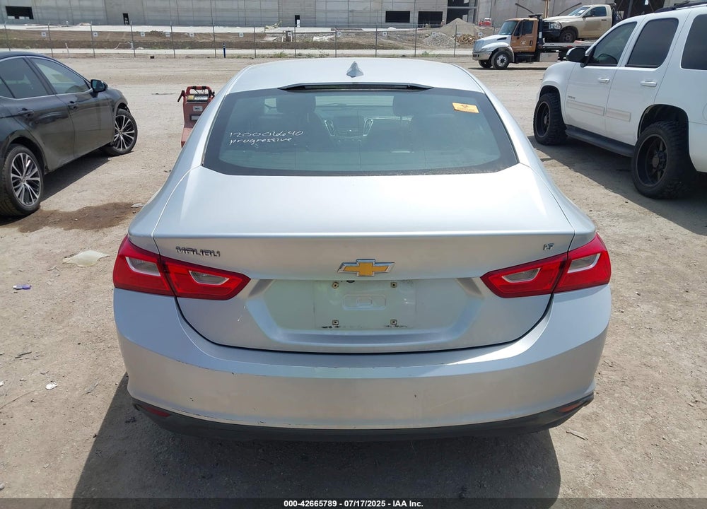 2018 CHEVROLET MALIBU VIN: 1G1ZD5ST3JF143337
