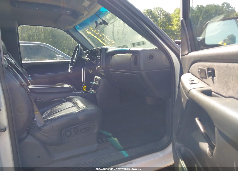 2000 CHEVROLET SILVERADO 1500 LT VIN: 2GCEK19T6Y1404925