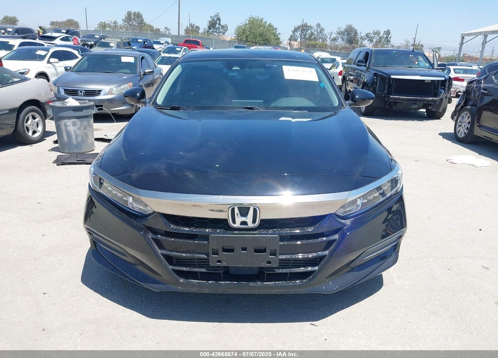 2019 HONDA ACCORD VIN: 1HGCV1F18KA009936